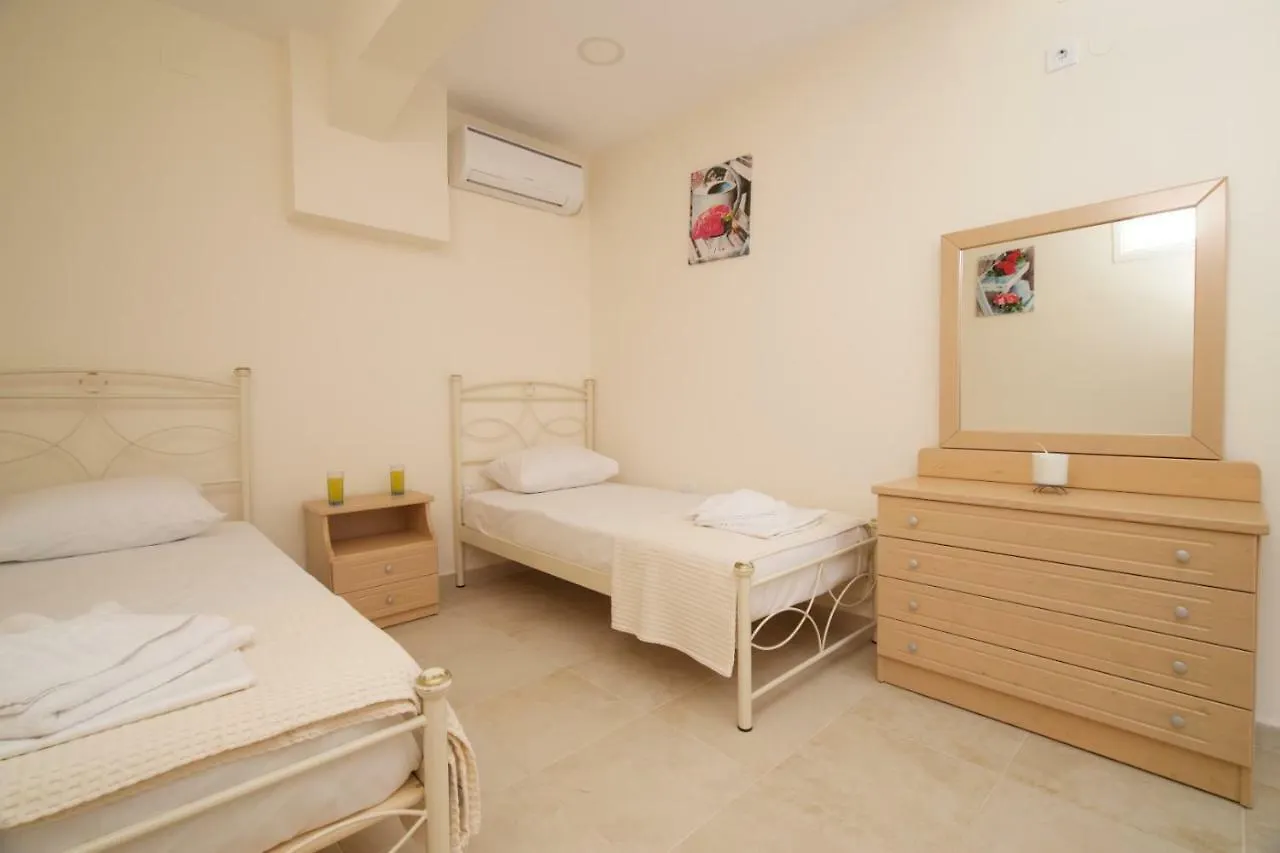 Lagoon View Apartment - Orange Guest House Argostoli  Argostoli (Kefalonia)
