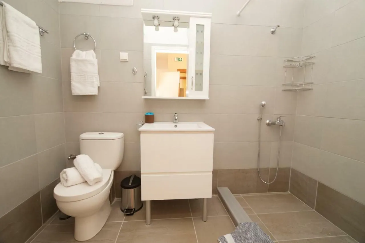 Lagoon View Apartment - Orange Guest House Argostoli   Argostoli (Kefalonia)